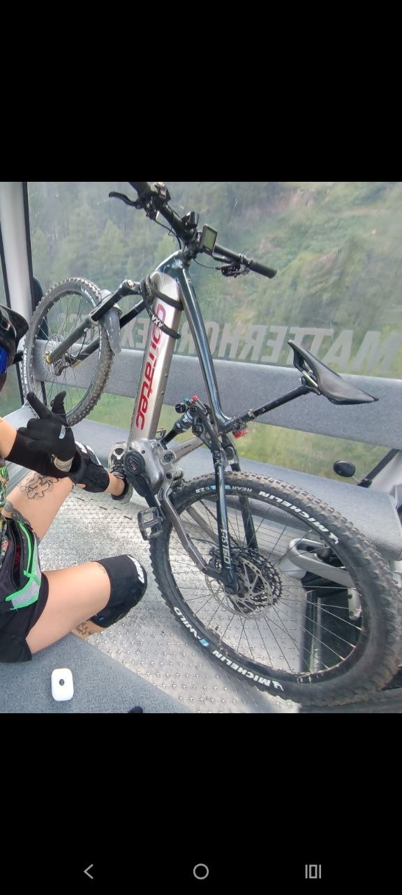 Hello people! My bike have been stolen in Zurich! In front of the kongresshaus, 