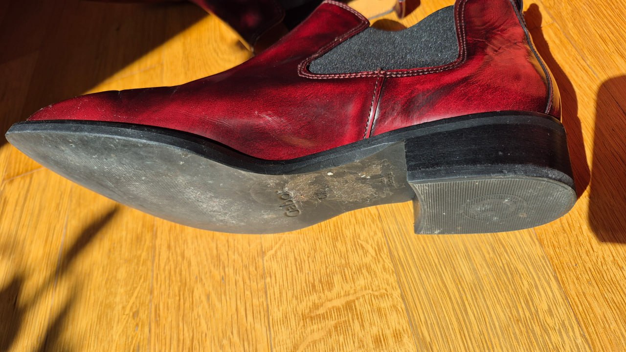 Rote Lederschuhe zu verkaufen von Gabor.